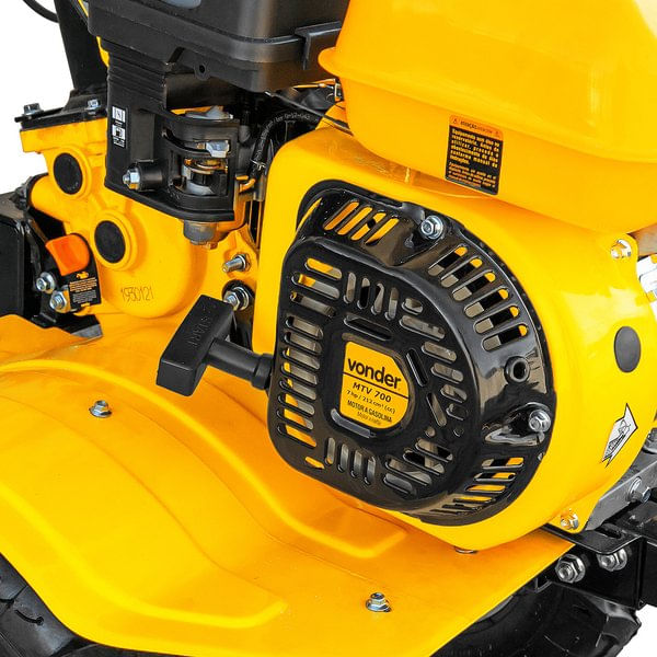 Microtrator à Gasolina 7HP Vonder MTV 700