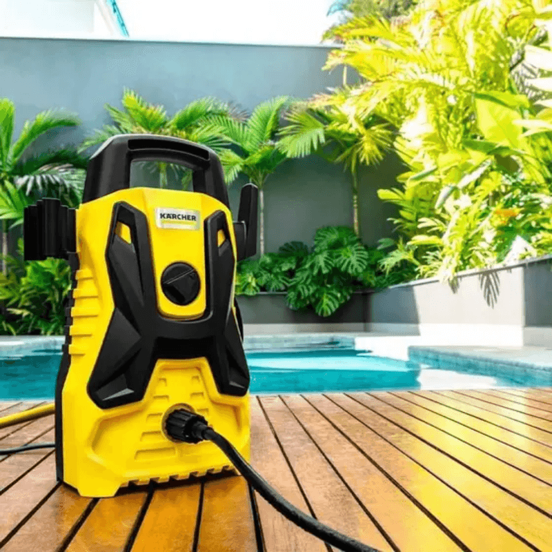 Lavadora de Alta Pressão Kärcher Portátil 1500 PSI 1400W 300L/h com Aplicador de Detergente | 220V