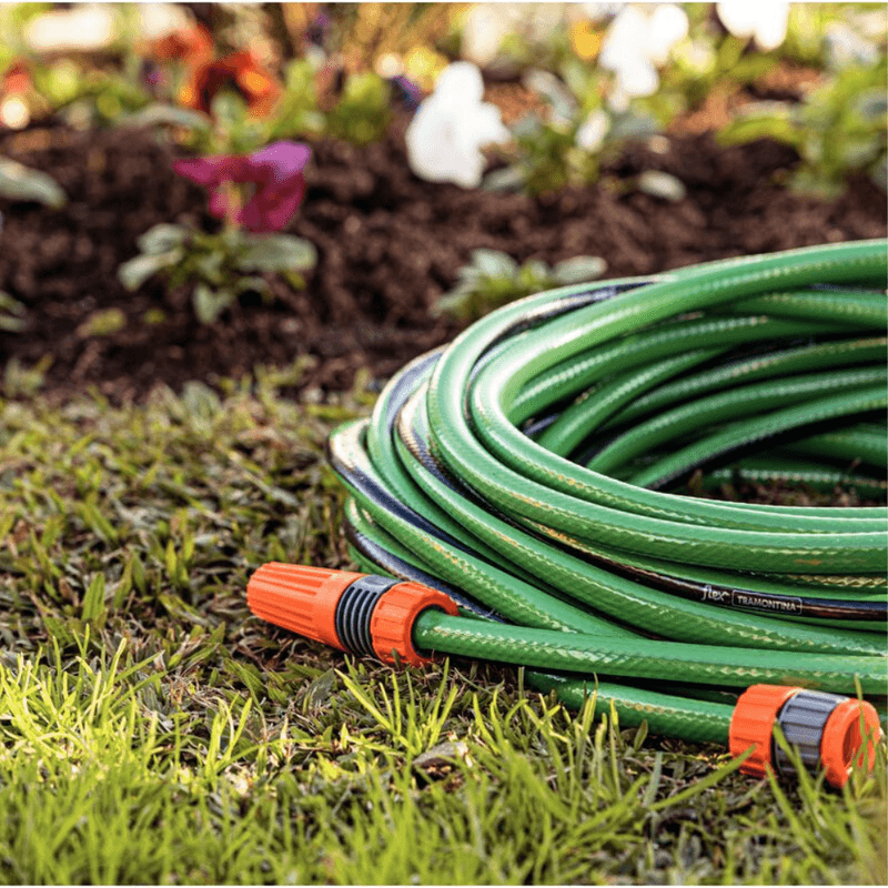 Mangueira de Jardim 20m em PVC com Engate Tramontina
