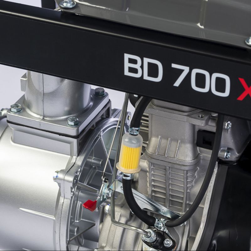 Motobomba Elétrica Autoescorvante 4 Polos Branco BD700E XS Alta Vazão