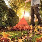 Vassoura Plástica Tramontina 22 Dentes Laranja com Cabo 120 cm